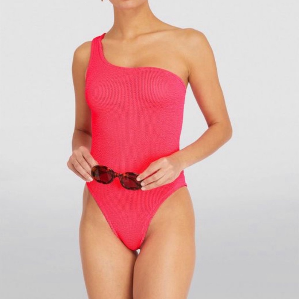 New hunza g nancy one shoulder swimsuit in hot pink